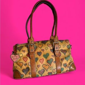 Vintage Y2K Dooney&Bourke heart barrel purse